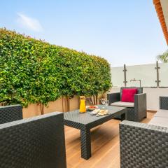 Sunshine Holiday House