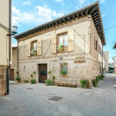 Inviting mansion in Salinillas de Buradón with pool