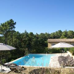 Gorgeous Apartment in Montauroux with Pool