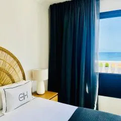 Canaryislandshost l Frontline