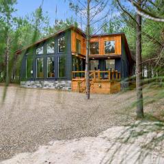 The Ember House - Luxury Honeymoon Cabin