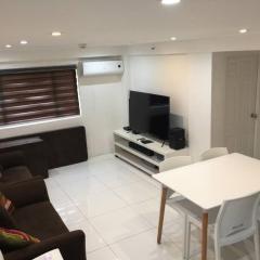 Renovated 2br 2tb Wifi/Netflix very near Mall QC