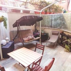 Cozy flat with terrace at Trastevere train station