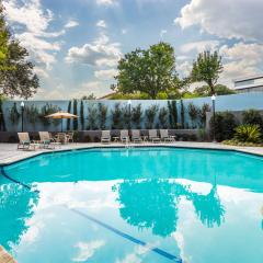 DoubleTree by Hilton Austin Northwest - Arboretum