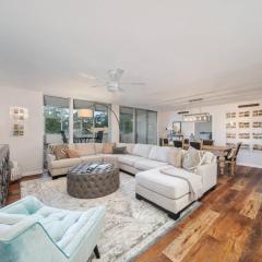 The Regal Beagle - Beacon Manor