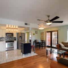 Las Vegas Townhome with Community Pool and Hot Tubs!