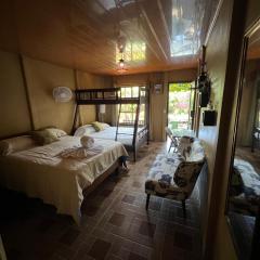 Tortuguero Hill Rooms