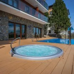 Green Park Resort C12-z dostępem do basenu, sauny, jacuzzi, siłowni