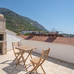 Villa w Terrace 5 min to Lycian Way in Fethiye
