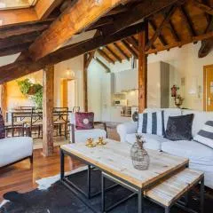 Calm and bright apartment, center La Latina D.ALB