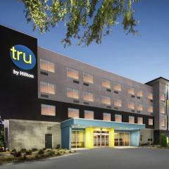 Tru By Hilton Savannah Midtown Ga