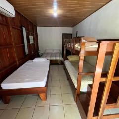 Tortuguero Hill Rooms