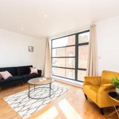Bright Modern 2 Bed Apartment in East London