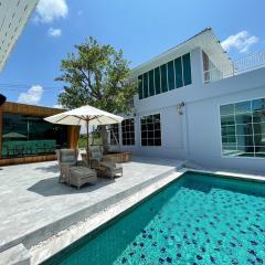 Skeyndor Health & Resort