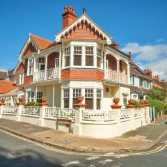 Finest Retreats - Pittodrie Guest House - Room 1