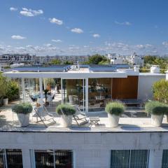 Splendid apartment and rooftop overlooking Paris - Neuilly - Welkeys