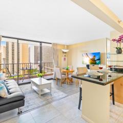 Unwind in Style, Waikiki Sunset Condo with Free Parking