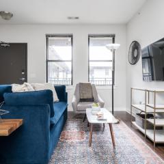 CozySuites MusicRow Elegant 1BR with free parking 36