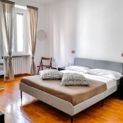 Modern 1 Bedroom near metro