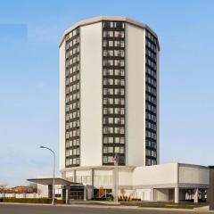 Holiday Inn Philadelphia Arpt-Stadium Area by IHG