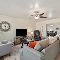 4br Sleeps 9 Near Topgolf, Parks Wahooz Fun