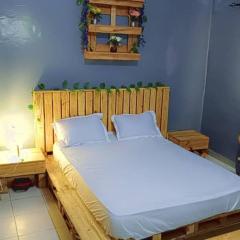 Chambre meublée climatisé