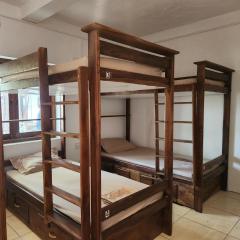 Arugam Hostel