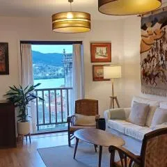 Piso con preciosas vistas, patio privado y amplio garaje