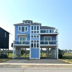 Holden Beach House Second Row with surround views!
