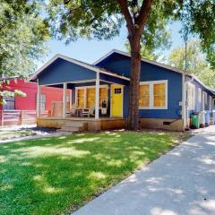 Stylish South Austin Cottage