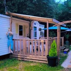 Camping Marvilla Parks -Parc des roches 91530