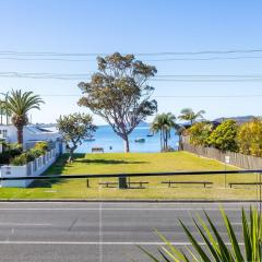 Escape on Wanda, 188 Soldiers Point Rd - Spectacular views, Ducted Air Con, WiFi