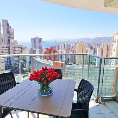 Skyline 9 Moderno apartamento con terraza privada y vistas