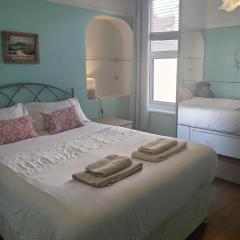 Ocean City Apartment-with parking