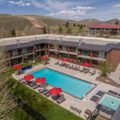 DoubleTree by Hilton Park City - The Yarrow