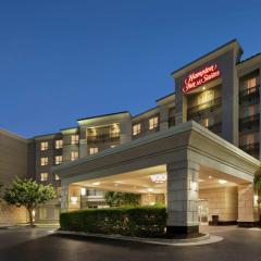 Hampton Inn & Suites Washington-Dulles International Airport