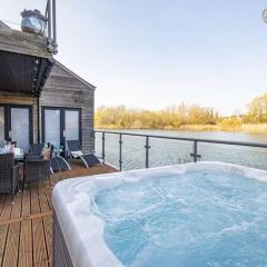 Waters Edge 05, Amaranth Lodge - P