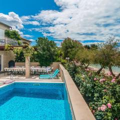 Villa Mirca