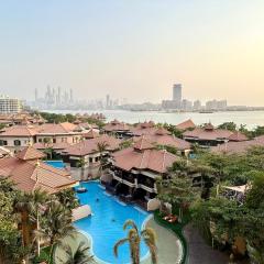 Lux BnB I Palm Jumeirah Resort I Palm Views