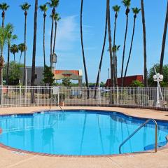 Victoria Palms Inn and Suites