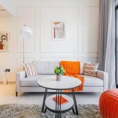 Jaw-Dropping Canal Views From This Stylish Condo