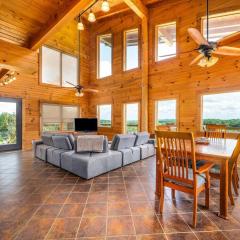 Panoramic Paradise 3BR Cabin with Idyllic Views