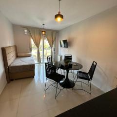 Departamento Amoblado VIP con pileta Climatizada