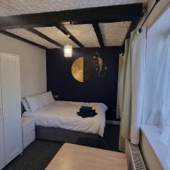 En Suite room with kitchen facilities