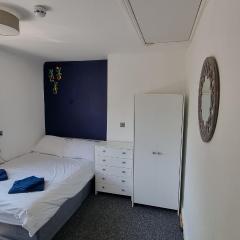 En Suite room with kitchen facilities