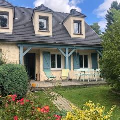 Maison Avec dépendance face à la Forêt