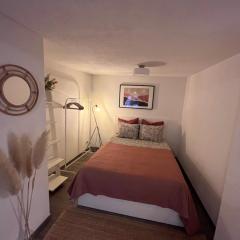 Graz City Centre Apartment 12