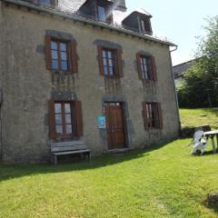 Gîte Montboudif, 3 pièces, 4 personnes - FR-1-742-59