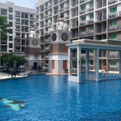 High floor Nice pool View near walking street Arcadia beach 高楼层泳池景 高速网络 智能电视
