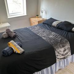 (3) Double room with shared bathroom